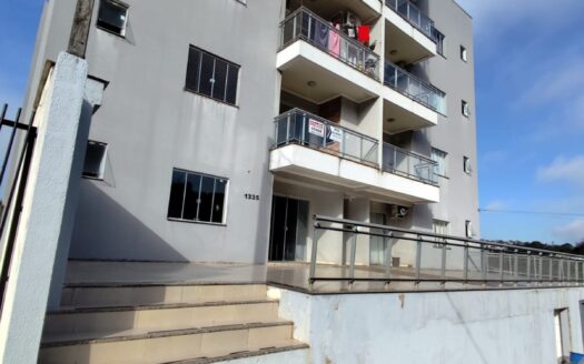 Apartamento no bairro Sagrada Família em Dois Vizinhos. PR