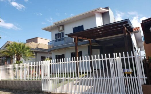 Sobrado à venda no Bairro São Francisco Xavier em Dois Vizinhos (PR)